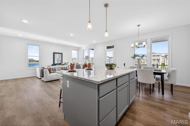 202 Marais Temps Clair Way, St Charles, MO 63301