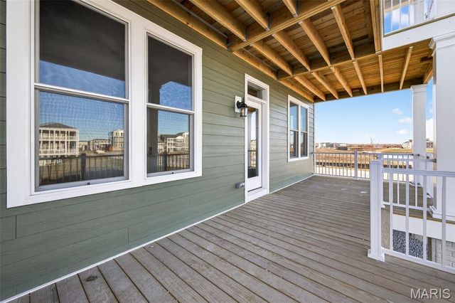 202 Marais Temps Clair Way, St Charles, MO 63301