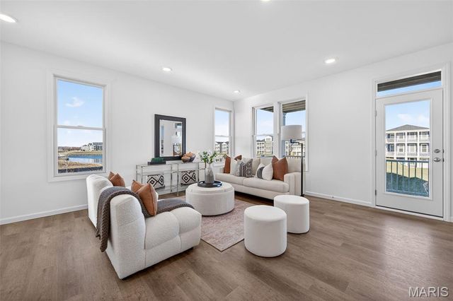 202 Marais Temps Clair Way, St Charles, MO 63301