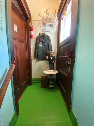 3903 Bewick Street, Detroit, MI 48214