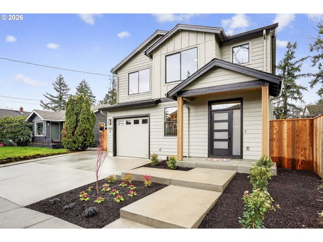 7602 Se CARLTON St A, Portland, OR 97206