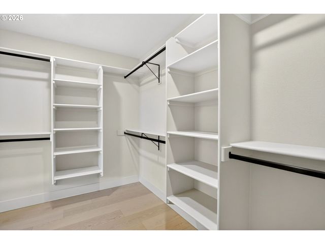 7602 Se CARLTON St A, Portland, OR 97206