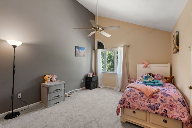 304 Erin Rd 304, Stoughton, MA 02072