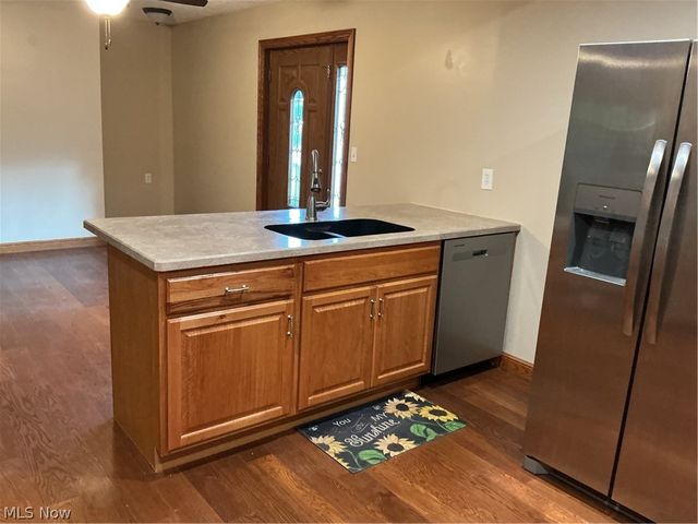 4237 Fairfield School Road, Leetonia, OH 44431