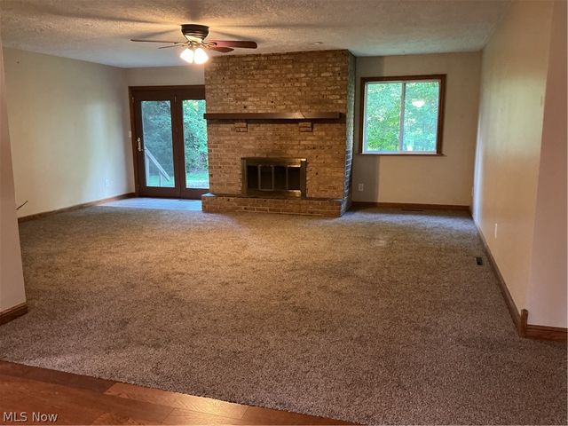 4237 Fairfield School Road, Leetonia, OH 44431
