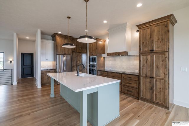 18309 Sycamore Drive, Gretna, NE 68028