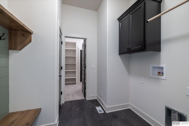 18309 Sycamore Drive, Gretna, NE 68028