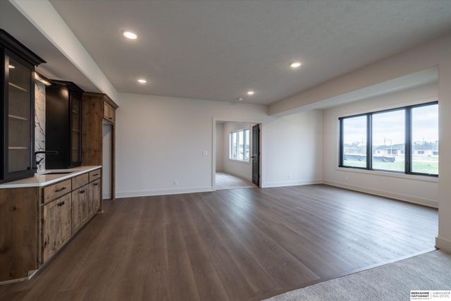 18309 Sycamore Drive, Gretna, NE 68028