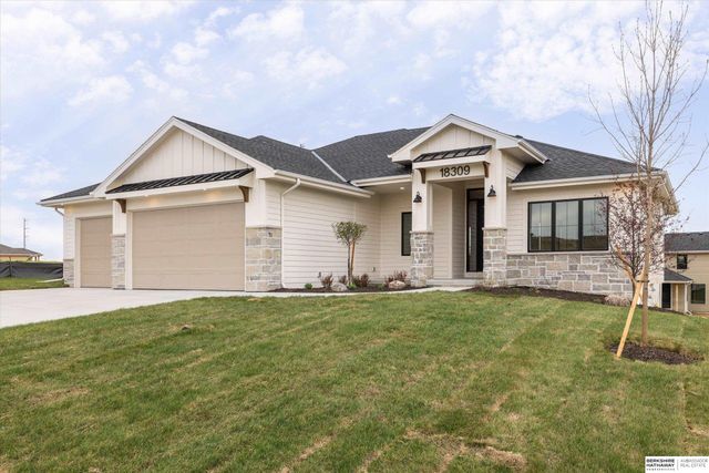 18309 Sycamore Drive, Gretna, NE 68028