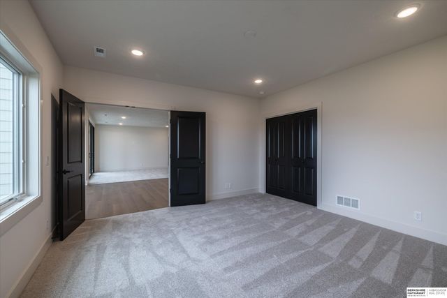 18309 Sycamore Drive, Gretna, NE 68028