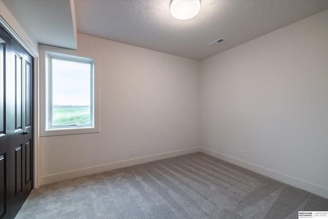 18309 Sycamore Drive, Gretna, NE 68028