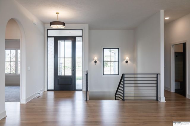 18309 Sycamore Drive, Gretna, NE 68028