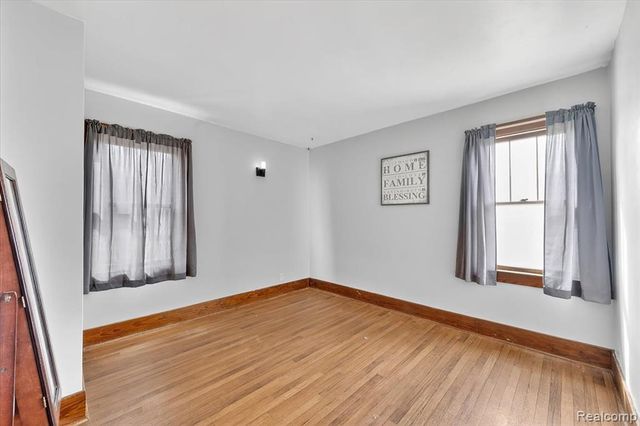 3424 N Irish Road, Davison, MI 48423