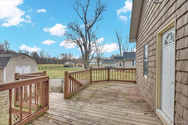 3424 N Irish Road, Davison, MI 48423