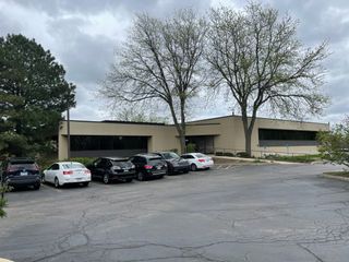 2295 VALLEY CREEK Drive 5, Elgin, IL 60123