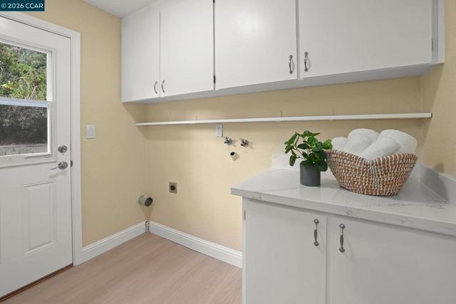 5500 5500 Lewis Way, Concord, CA 94521