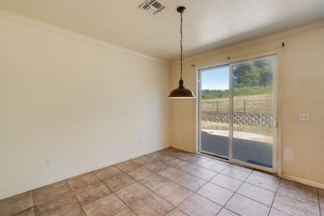 15051 Amberley Ln, Grass Valley, CA 95949