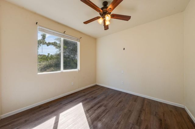15051 Amberley Ln, Grass Valley, CA 95949
