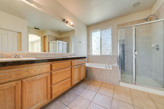 15051 Amberley Ln, Grass Valley, CA 95949