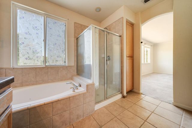 15051 Amberley Ln, Grass Valley, CA 95949