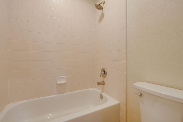15051 Amberley Ln, Grass Valley, CA 95949