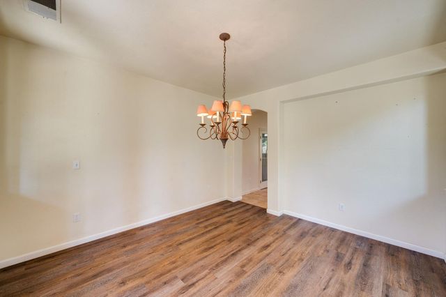 15051 Amberley Ln, Grass Valley, CA 95949