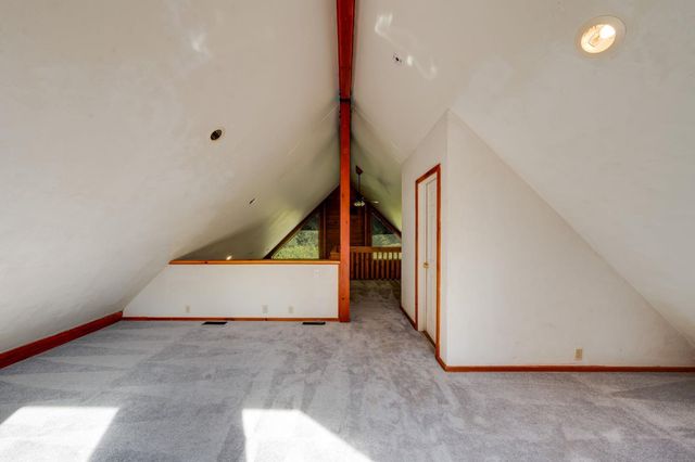 15051 Amberley Ln, Grass Valley, CA 95949