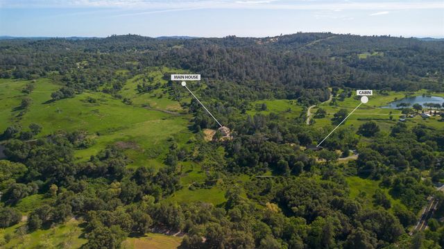 15051 Amberley Ln, Grass Valley, CA 95949