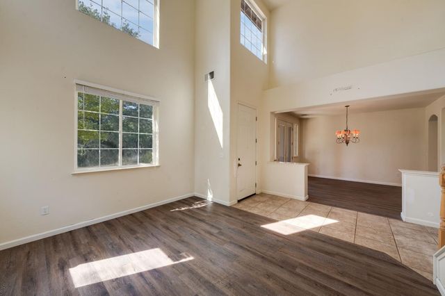 15051 Amberley Ln, Grass Valley, CA 95949