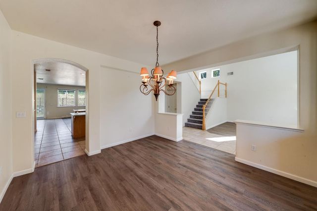 15051 Amberley Ln, Grass Valley, CA 95949