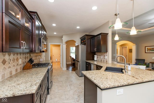 408 Wind Drift Court, Pittsboro, IN 46167