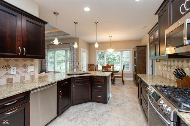 408 Wind Drift Court, Pittsboro, IN 46167