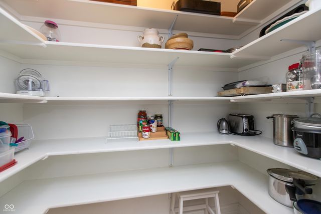 408 Wind Drift Court, Pittsboro, IN 46167