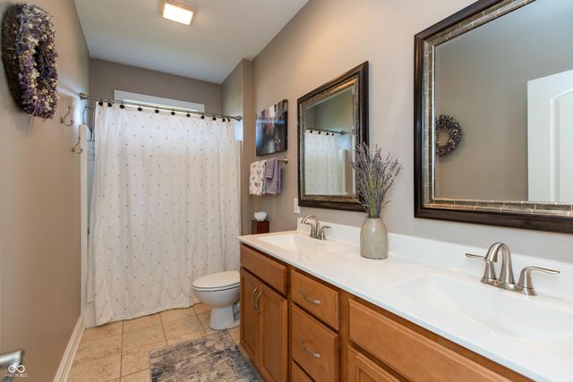 408 Wind Drift Court, Pittsboro, IN 46167