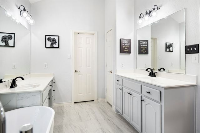 1534 Vista Ridge Drive, Forney, TX 75126