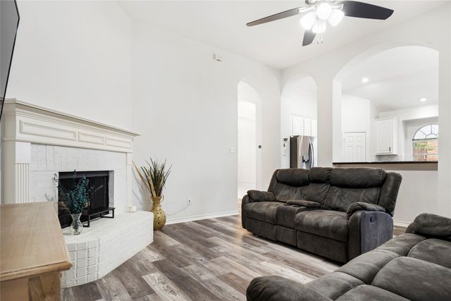 1534 Vista Ridge Drive, Forney, TX 75126