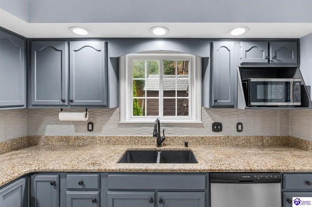 1151 Oak Street, Elizabethtown, KY 42701