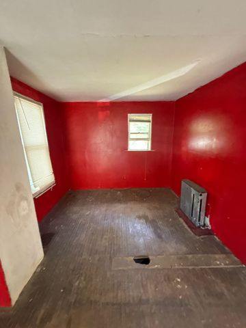 411 N Johnston Avenue, Rockford, IL 61101