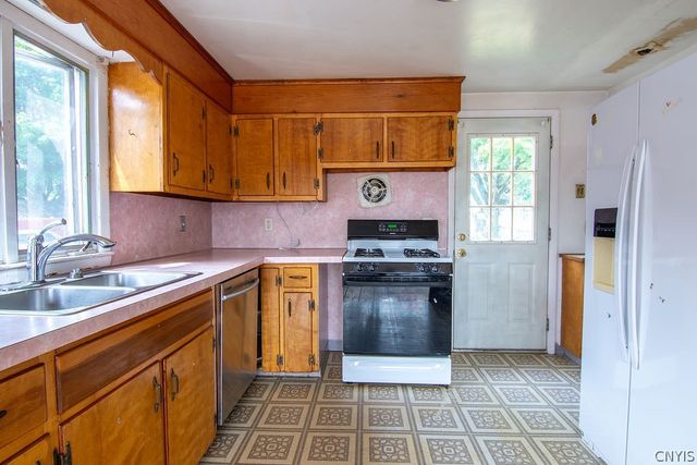 432 South Edwards Avenue, Syracuse, NY 13206