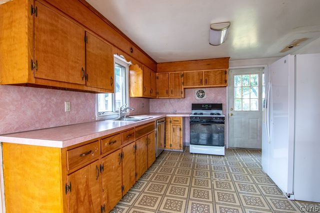432 South Edwards Avenue, Syracuse, NY 13206