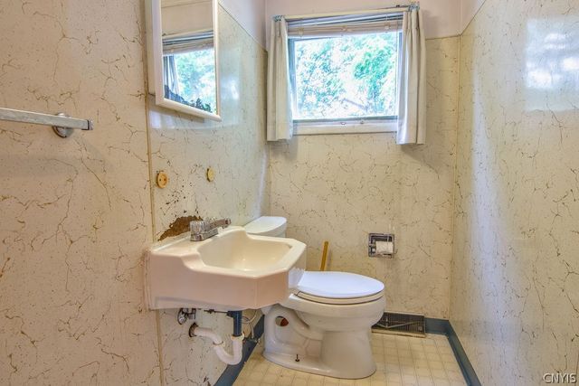432 South Edwards Avenue, Syracuse, NY 13206