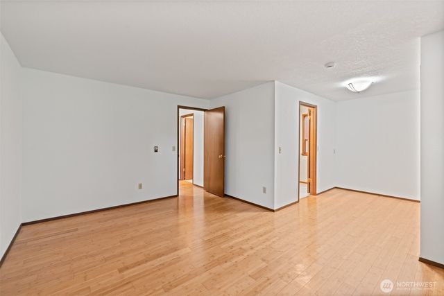 210 E Hawthorne Place, Port Angeles, WA 98362