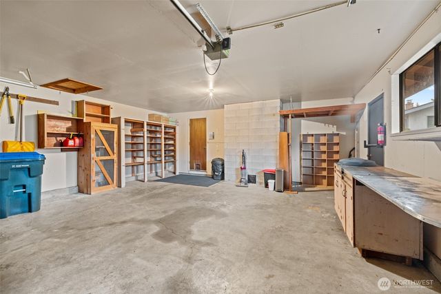 210 E Hawthorne Place, Port Angeles, WA 98362