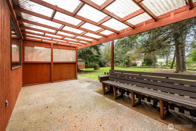 210 E Hawthorne Place, Port Angeles, WA 98362