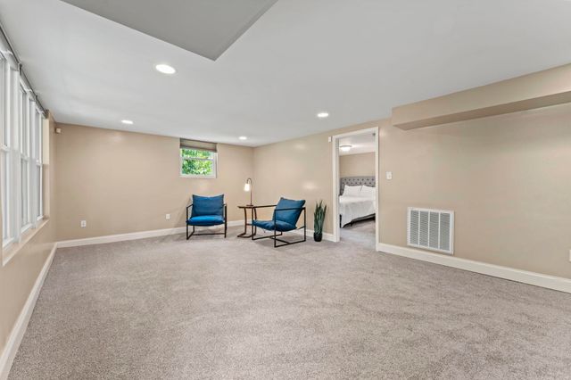 119 W Victoria Road, Spartanburg, SC 29301