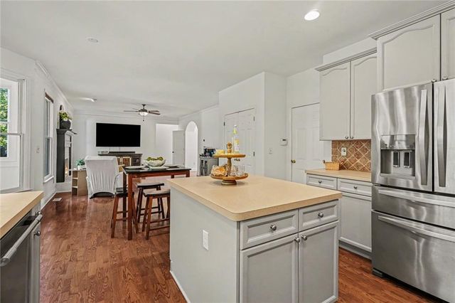 1239 Wood Iris Lane, Lawrenceville, GA 30045