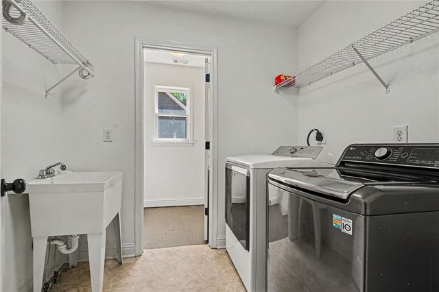 1239 Wood Iris Lane, Lawrenceville, GA 30045