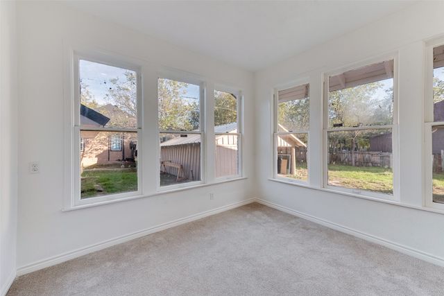 2003 Walnut Street, Greenville, TX 75401