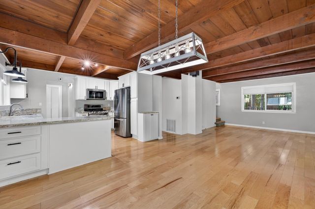 4340 Fairglade Rd, Placerville, CA 95667