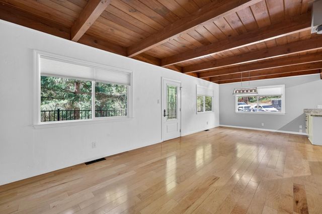 4340 Fairglade Rd, Placerville, CA 95667